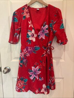 Old Navy Red Floral Midi Dress Women's Short Sleeve Smocked Waist Casual Sundres